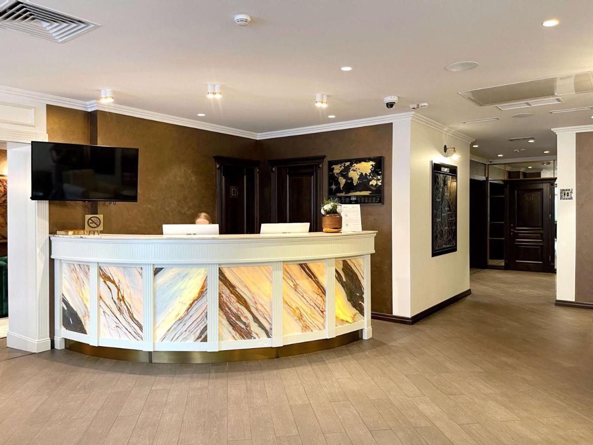 Best Western Plus Market Square Лвив Екстериор снимка