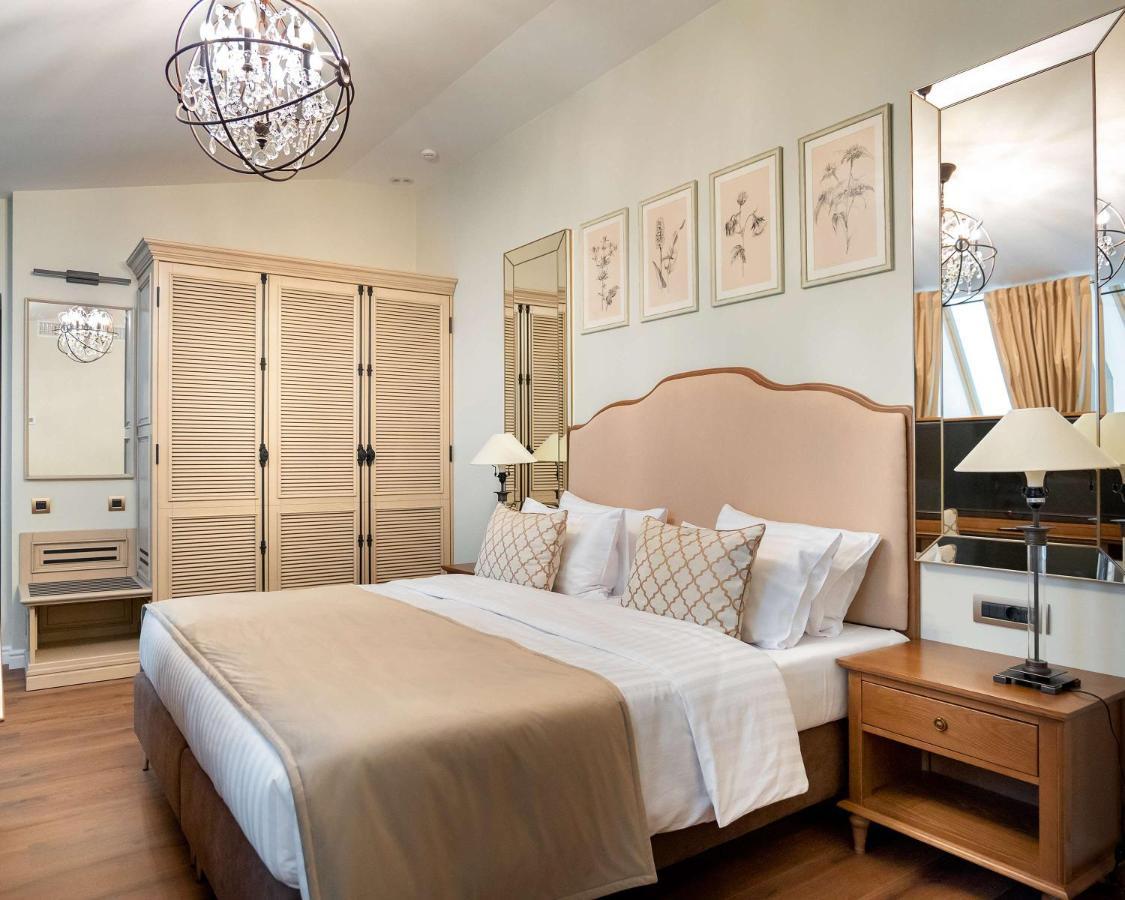 Best Western Plus Market Square Лвив Екстериор снимка