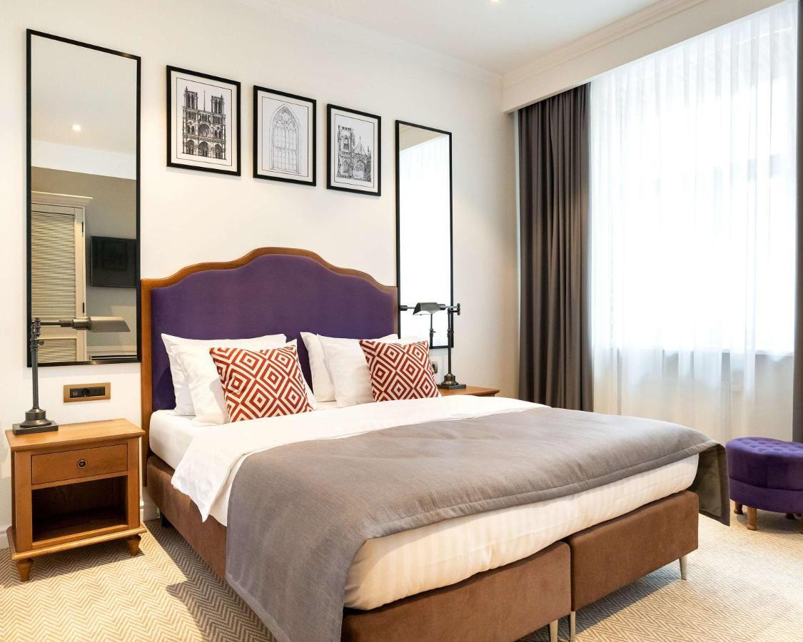 Best Western Plus Market Square Лвив Екстериор снимка