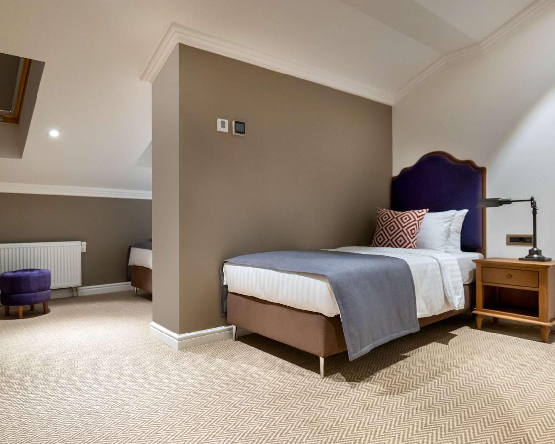 Best Western Plus Market Square Лвив Екстериор снимка