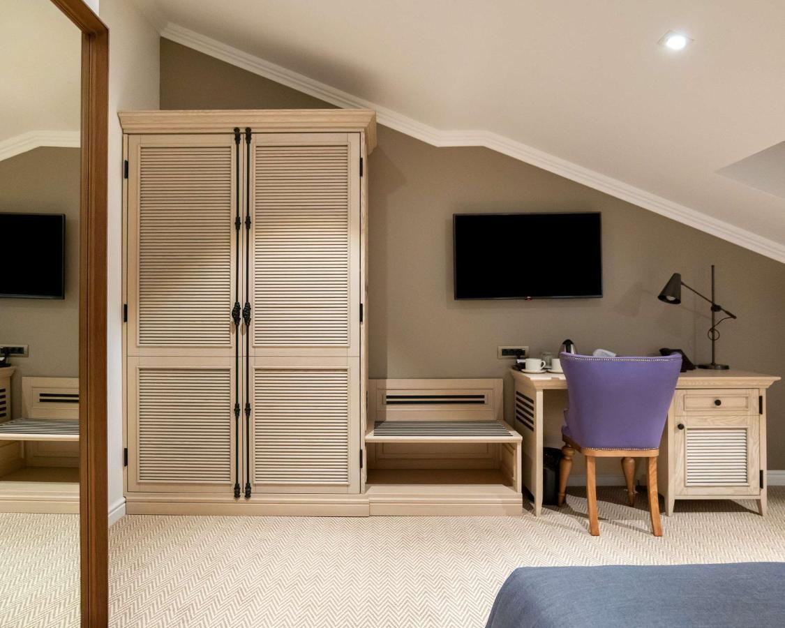 Best Western Plus Market Square Лвив Екстериор снимка