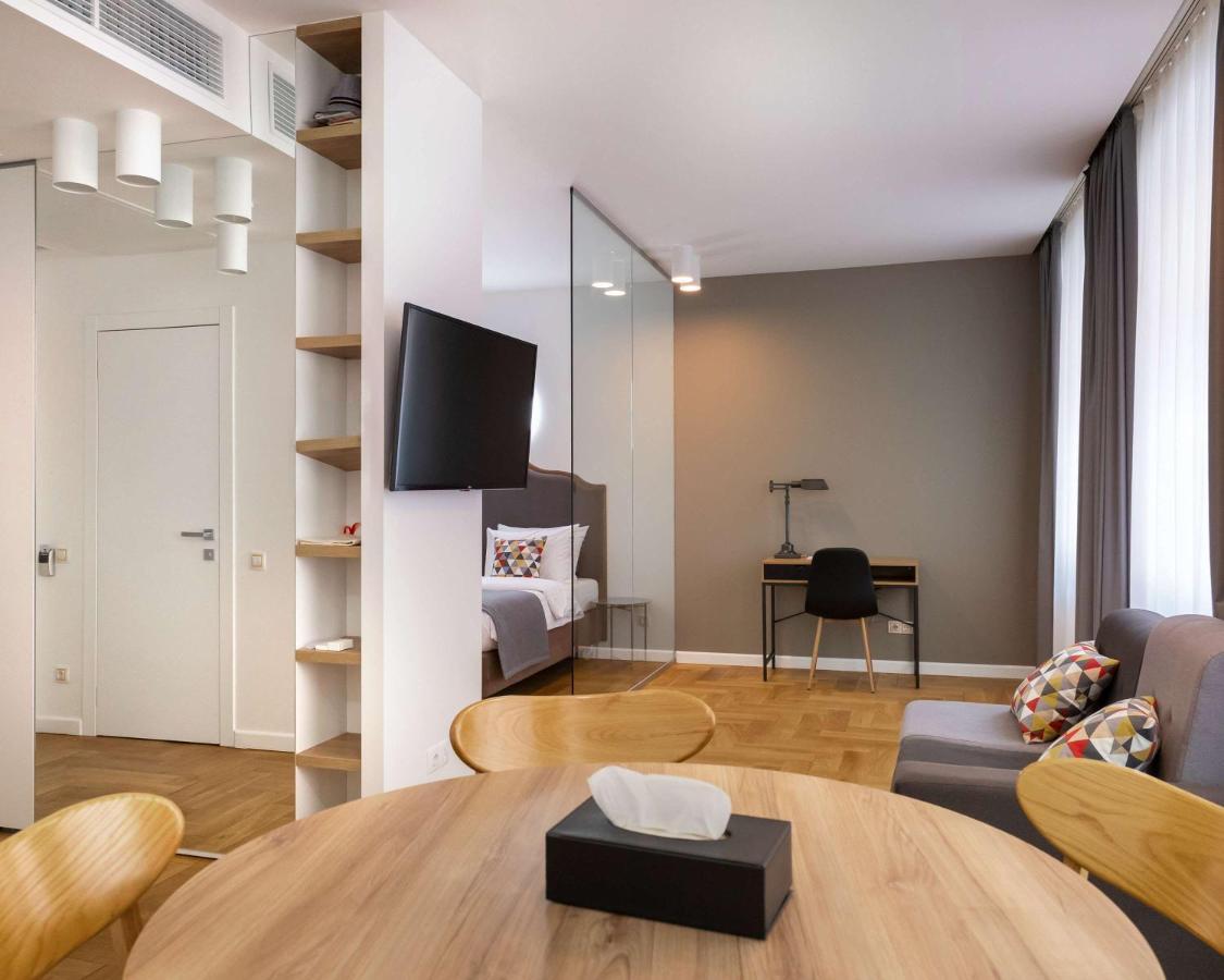 Best Western Plus Market Square Лвив Екстериор снимка