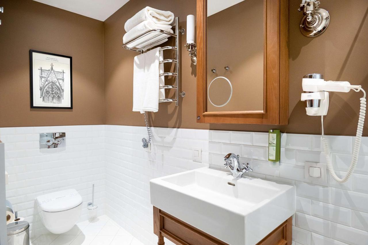 Best Western Plus Market Square Лвив Екстериор снимка