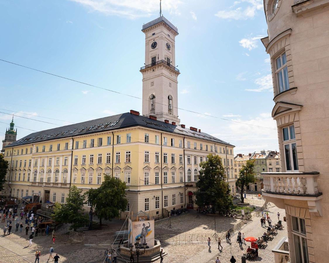 Best Western Plus Market Square Лвив Екстериор снимка