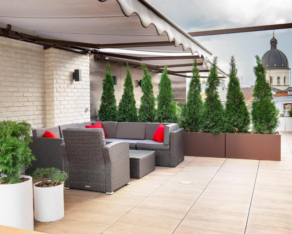 Best Western Plus Market Square Лвив Екстериор снимка